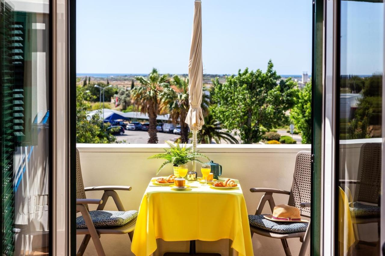 Sunny Apartment With Sea View تافيرا المظهر الخارجي الصورة